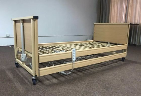 comprare Letto di ospedale elettrico medico di funzione ICU 820MM della mobilia 5 di legno fabbricazione online