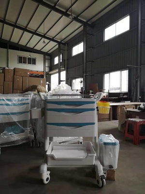 Bene mobile di plastica del servizio dell'ospedale del carrello dello strumento chirurgico per medico