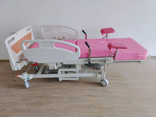 Lettino premaman per visita ginecologica ospedaliera colore rosa