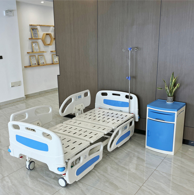Letto ospedaliero elettrico regolabile blu Letto ospedaliero a cinque funzioni