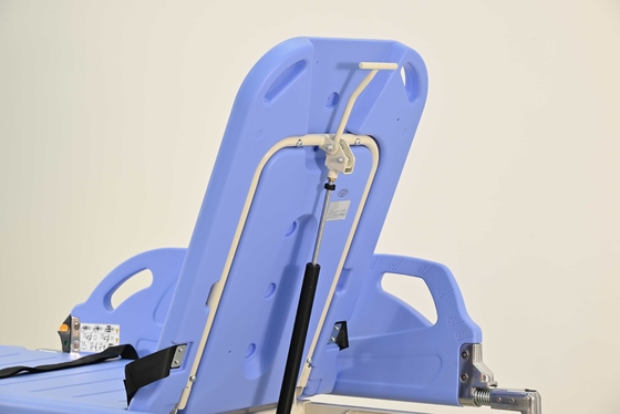Stryker Materasso per il trasferimento del carrello del paziente Materasso per il trasferimento del carrello del paziente Bottiglie di ossigeno Letto per il trasferimento della sedia a rotelle