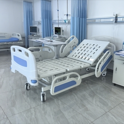 Letto elettrico per degenza a tre funzioni (Ruote ordinarie)