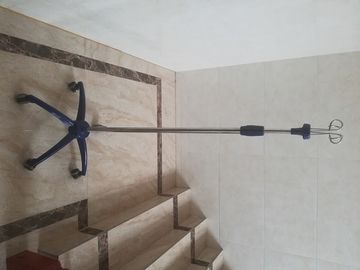 Cose facili inossidabili di caduta di Moviable degli accessori smontabili del dispositivo di venipunzione Palo sul letto di ammalato