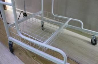 Mobilia commerciale del bambino del metallo del carretto del letto della greppia neonata dell'ospedale per la clinica