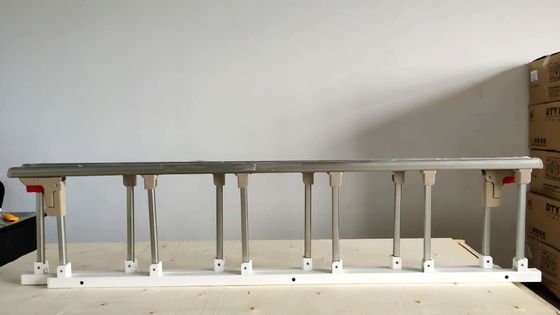 Sei guardie Rails Collapsible del letto di ospedale della battagliola della lega di alluminio di Palo