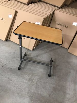 Tabella di superficie ribaltabile di Tray Table Over Bed Food del letto di ospedale di 700mm 1010mm