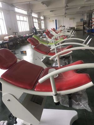 Letto elettrico di consegna della Tabella del letto ginecologico regolabile ostetrico dell'esame