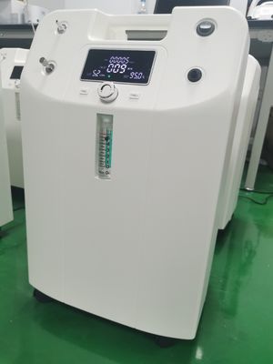 Ossigeno medico del concentratore 5L dell'ossigeno che genera bianco della macchina