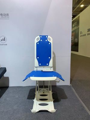 Scivolo di Seat di bagno della famiglia del bagno regolabile elettrico della sedia anti bianco