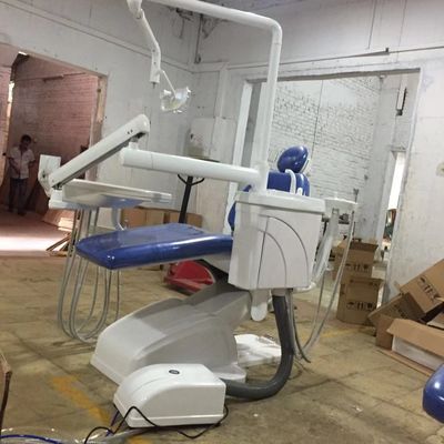 Sedia dentaria della clinica di Bule dell'attrezzatura dentaria multifunzionale di iso Operatory