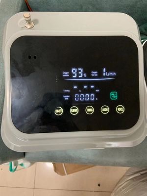 Macchina dell'ossigeno del concentratore 1L 7L 93% dell'ossigeno della famiglia per la casa