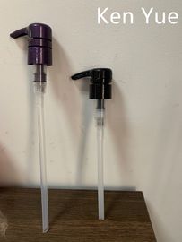 Testa costolata fine della sella della chiusura della pompa di plastica dell'erogatore da 2 cc 28-410